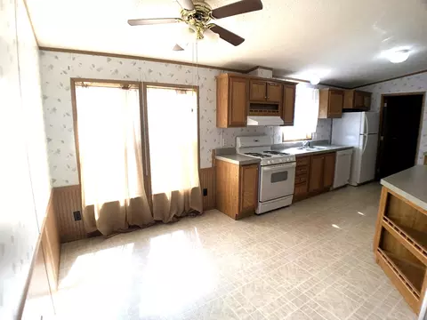 2070 Iris Ave, Belvidere, IL 61008 photo 14