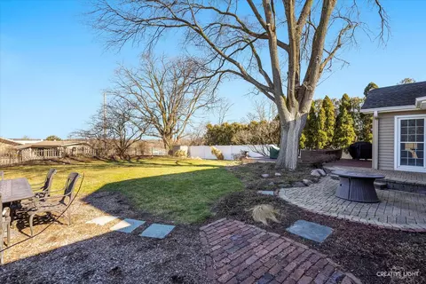 Exterior - 2215 Stonegate Ln, Wheaton, IL 60189 photo 4 of 6