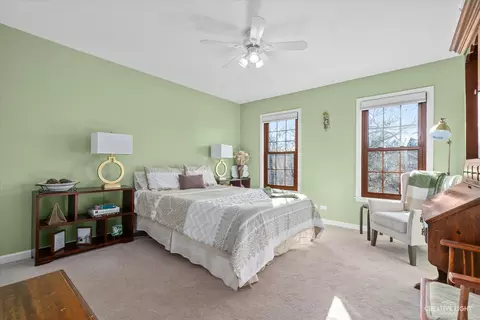 Bedroom - 2215 Stonegate Ln, Wheaton, IL 60189 photo 5 of 5