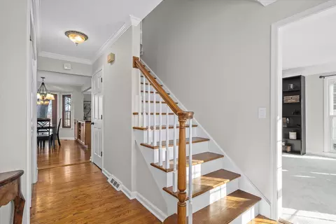 Entry Way - 2215 Stonegate Ln, Wheaton, IL 60189 photo 2 of 2