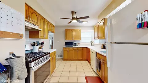 1446 S 4th Ave, Des Plaines, IL 60018 photo 3