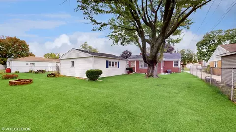 1446 S 4th Ave, Des Plaines, IL 60018 photo 17
