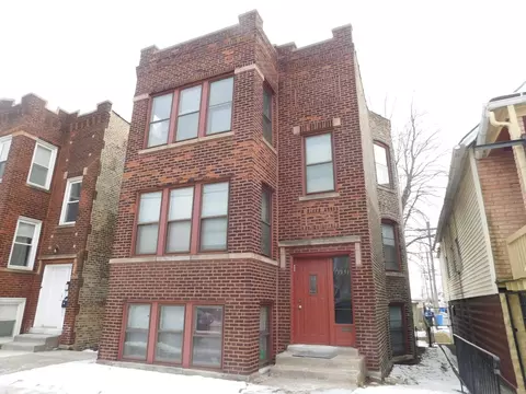 Undisclosed, Chicago, IL 60617