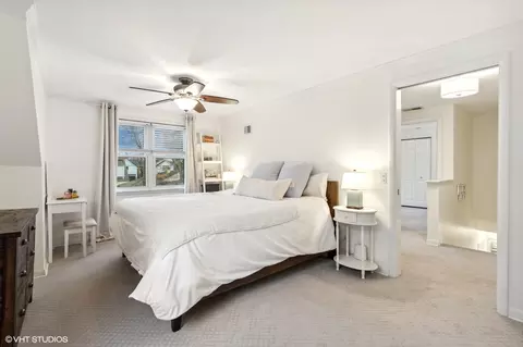 Bedroom - 327 Nora Ave, Glenview, IL 60025 photo 1 of 4