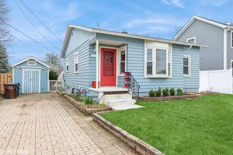 11029 Denny Ave, Mokena, IL 60448