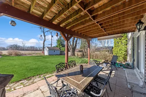 Exterior - 3105 Killarney Dr, Cary, IL 60013 photo 3 of 6