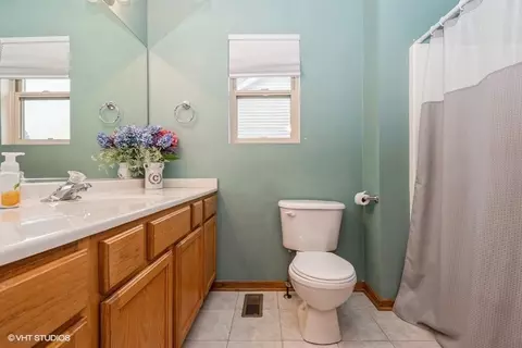 5359 Christopher Dr, Oak Forest, IL 60452 photo 11