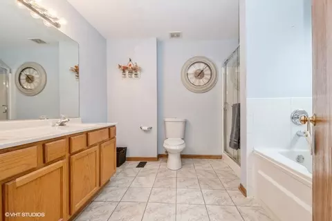 5359 Christopher Dr, Oak Forest, IL 60452 photo 6
