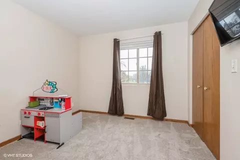 5359 Christopher Dr, Oak Forest, IL 60452 photo 8