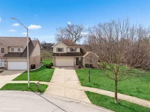 5359 Christopher Dr, Oak Forest, IL 60452