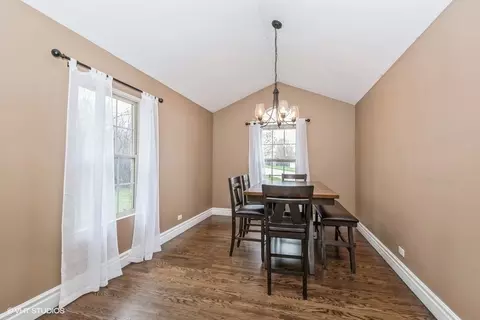 5359 Christopher Dr, Oak Forest, IL 60452 photo 4