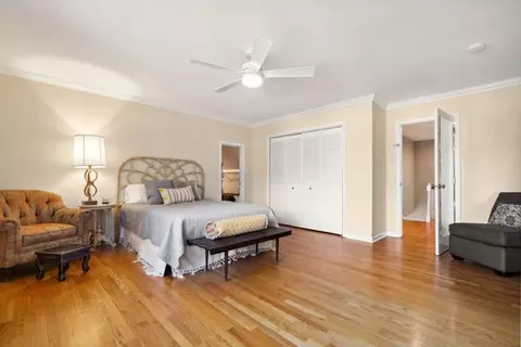 Bedroom - 4208 Oaksbury Ln, Rolling Meadows, IL 60008 photo 2 of 4