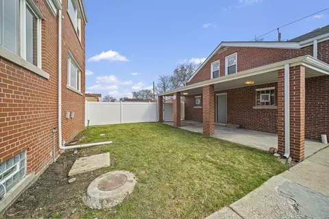 Undisclosed, Chicago, IL 60628 photo 21