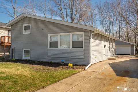 16211 Justine St, Markham, IL 60428 photo 2