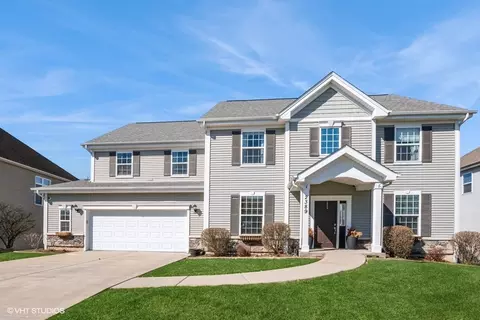 2389 River Hills Ln, Bolingbrook, IL 60490