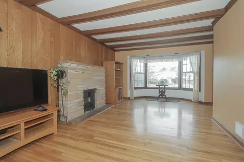 Other - 33 E Walnut Ave, Des Plaines, IL 60016 photo 3 of 15