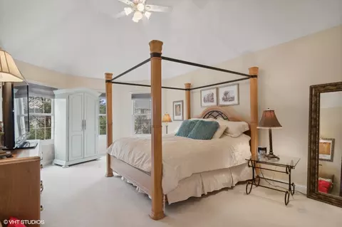 Bedroom - 2919 Beth Ln, Naperville, IL 60564 photo 1 of 4