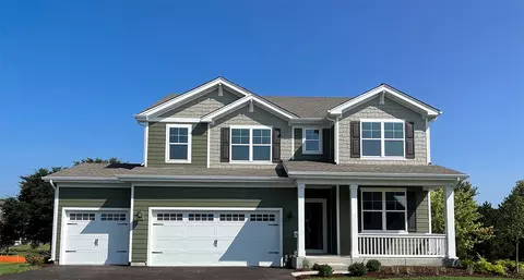 3631 Ancient Oak Dr, Elgin, IL 60124
