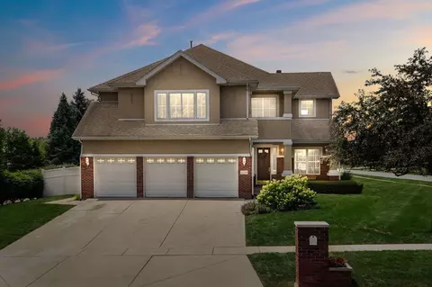 16000 Donna Marie Dr, Homer Glen, IL 60491