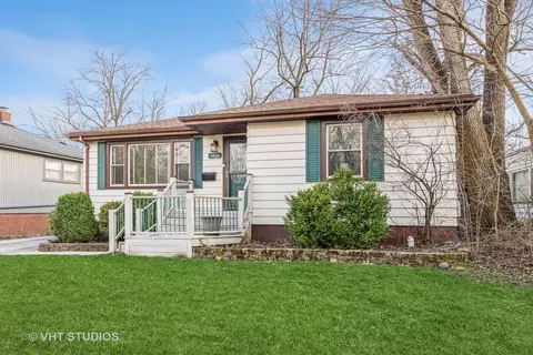 1423 Burr Oak Rd, Homewood, IL 60430