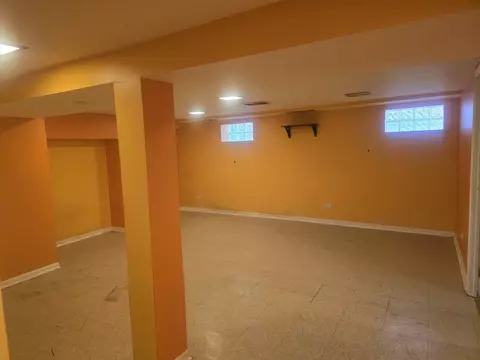 Other - 312 Nuttall Rd, Riverside, IL 60546 photo 3 of 10