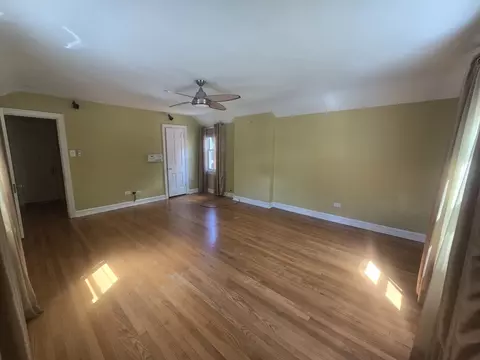 Bedroom - 312 Nuttall Rd, Riverside, IL 60546 photo 4 of 6