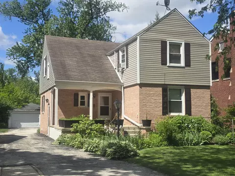 312 Nuttall Rd, Riverside, IL 60546