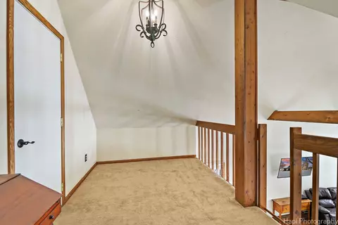 Entry Way - 5212 Hickory Ln, Mchenry, IL 60051 photo 2 of 3