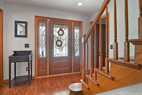 Entry Way - 5212 Hickory Ln, Mchenry, IL 60051 photo 1 of 3