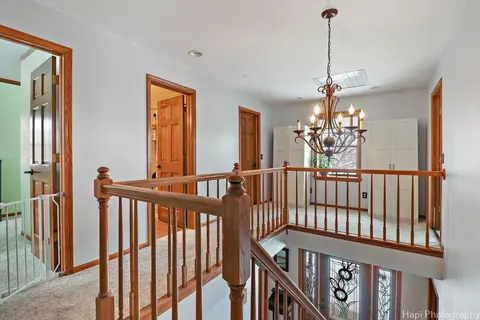 Entry Way - 5212 Hickory Ln, Mchenry, IL 60051 photo 3 of 3