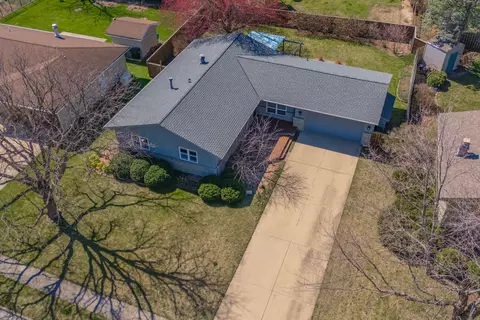 View/Area - 117 Cheltenham Dr, Normal, IL 61761 photo 5 of 5