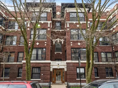 5208 S Dorchester Ave #1, Chicago, IL 60615