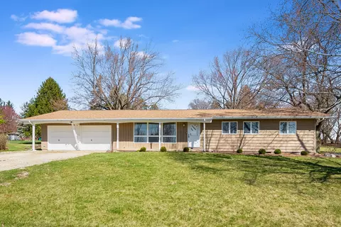 42 W192 Silver Glen Rd, Saint Charles, IL 60175