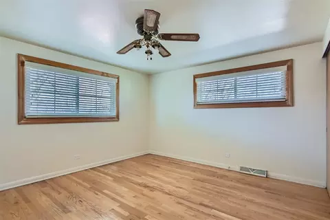 1224 E 85th Pl, Chicago, IL 60619 photo 4