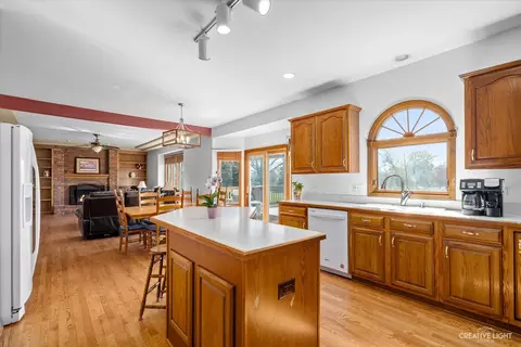 Kitchen - 23661 W Cotswald Dr, Plainfield, IL 60585 photo 3 of 3