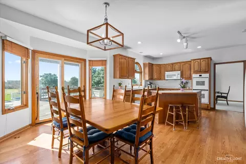 Dining - 23661 W Cotswald Dr, Plainfield, IL 60585 photo 2 of 2