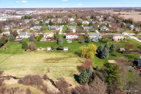 View/Area - 23661 W Cotswald Dr, Plainfield, IL 60585 photo 3 of 3