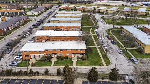 View/Area - 9660 Lois Dr #A, Des Plaines, IL 60016 photo 1 of 2
