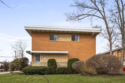 Exterior - 9660 Lois Dr #A, Des Plaines, IL 60016 photo 5 of 6