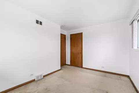 Other - 9660 Lois Dr #A, Des Plaines, IL 60016 photo 5 of 17