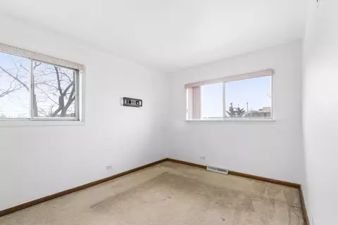 Other - 9660 Lois Dr #A, Des Plaines, IL 60016 photo 4 of 17