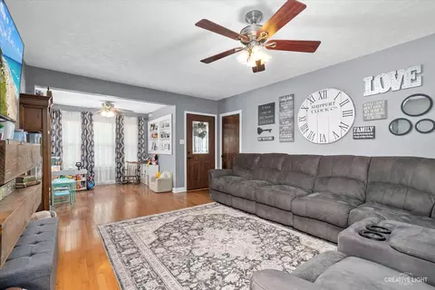 710 Assembly Pl, Dixon, IL 61021 photo 5
