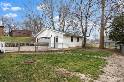710 Assembly Pl, Dixon, IL 61021 photo 28