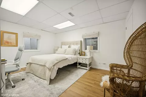 Bedroom - 561 Drexel Ave, Glencoe, IL 60022 photo 6 of 6