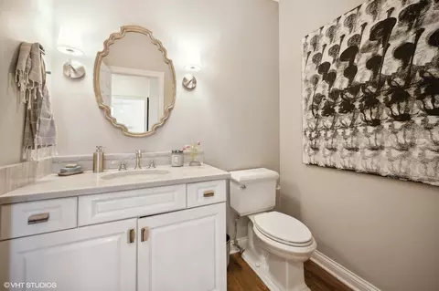 Bath - 561 Drexel Ave, Glencoe, IL 60022 photo 1 of 5