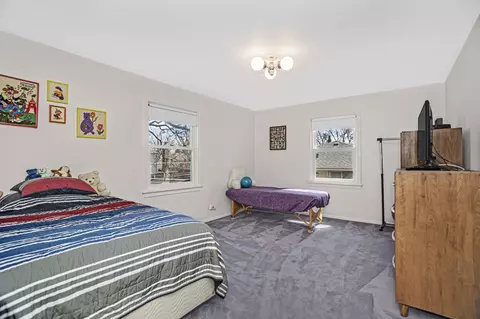Bedroom - 9237 Hamlin Ave, Evanston, IL 60203 photo 5 of 5