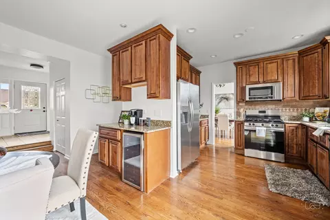 1653 Mcdowell Ave, Aurora, IL 60504 photo 9