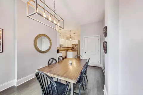 732 E 42nd St, Chicago, IL 60653 photo 14