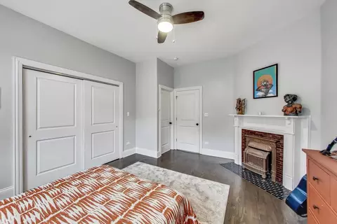 732 E 42nd St, Chicago, IL 60653 photo 21