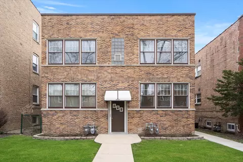 8207 Knox Ave, Skokie, IL 60076